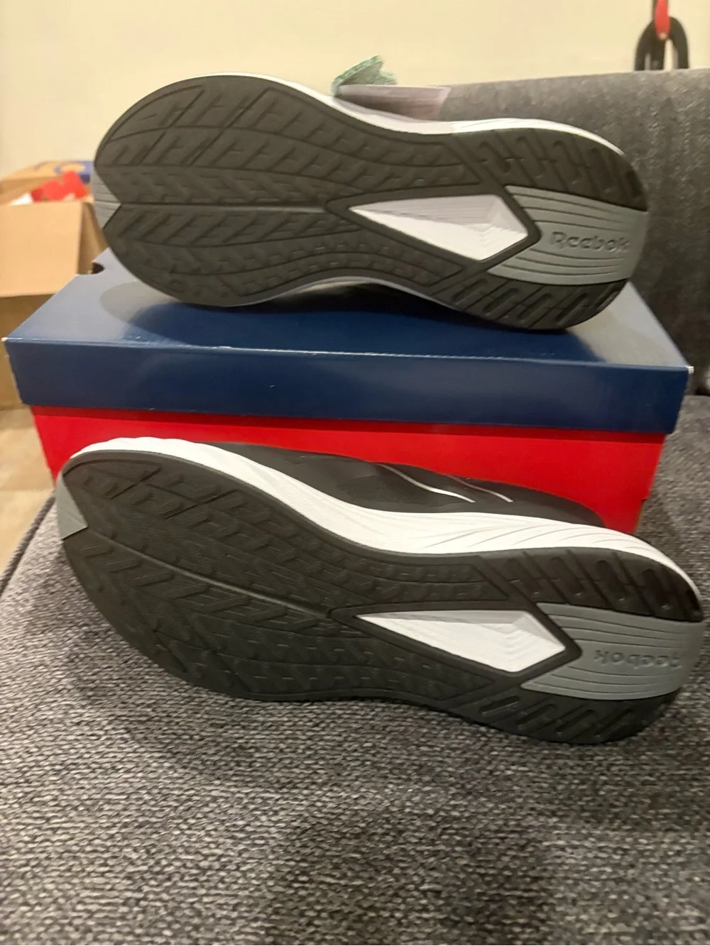 Reebok women  size 10 Black and White Running Sneakers